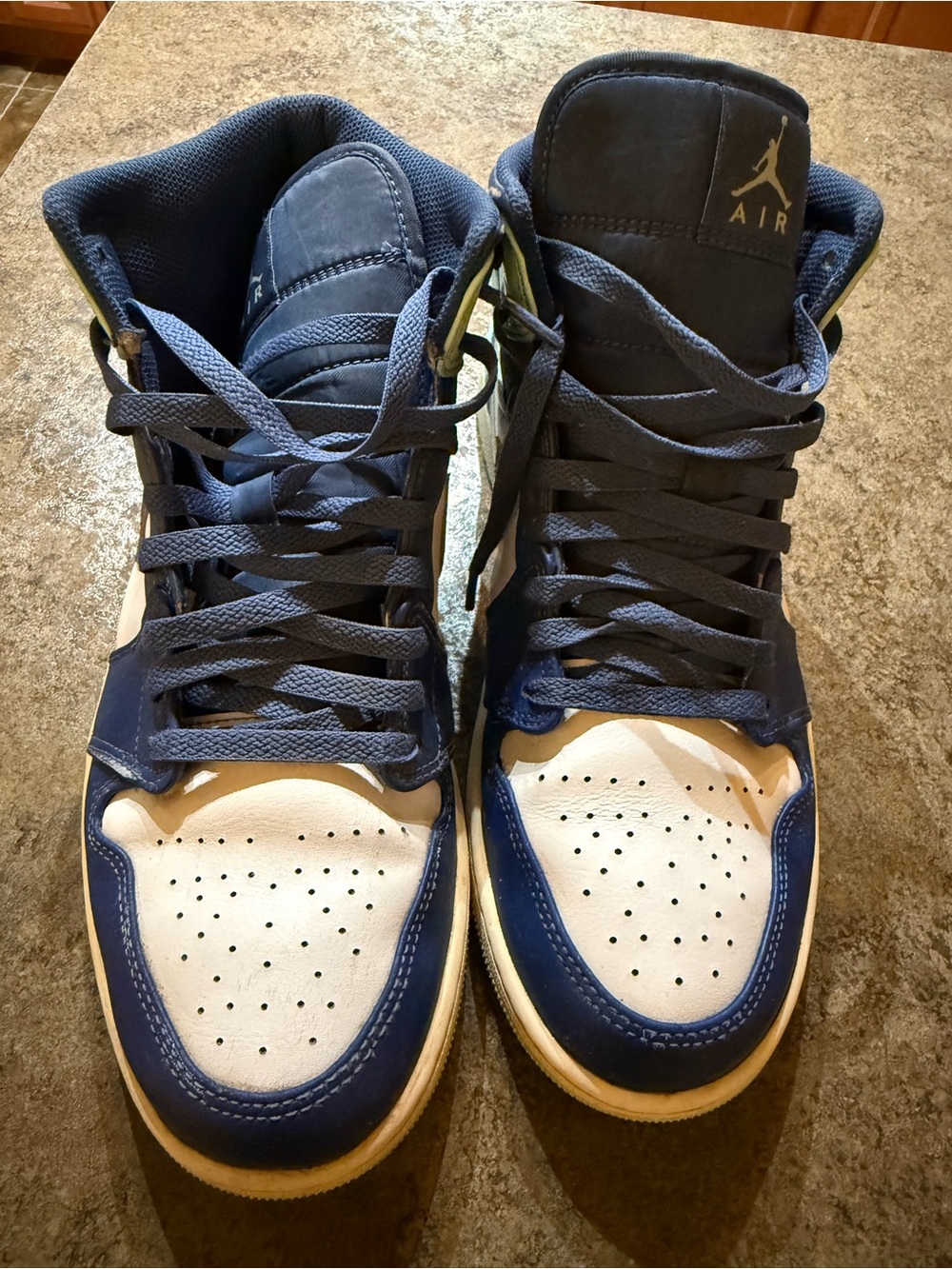 Nike Air Jordan 1 Mid Blue White Mint Green - Picture 12 of 12